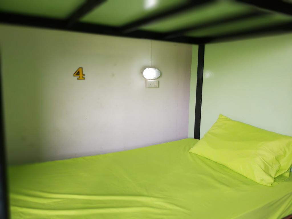 Zoe Hostel Chiang Mai Exteriör bild